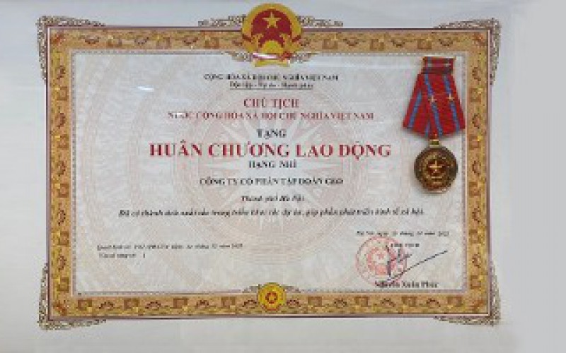  Huân chương Lao động Hạng Nhì 